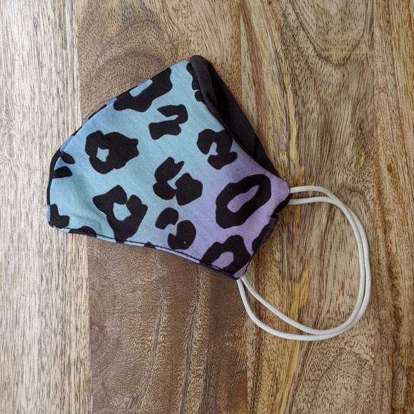 Blue Rainbow Leopard Mask (Adult size) - Picture 4 of 4